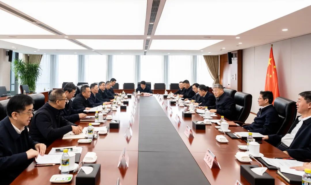 87AC4A332837788F8AD6DB60DE8_1F997AE7_203CC.jpg?e=